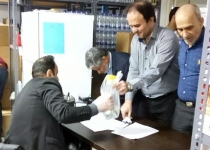 توزیع بسته های بهداشتی پیشگیری از کرونا در سازمان مدیریت تهران